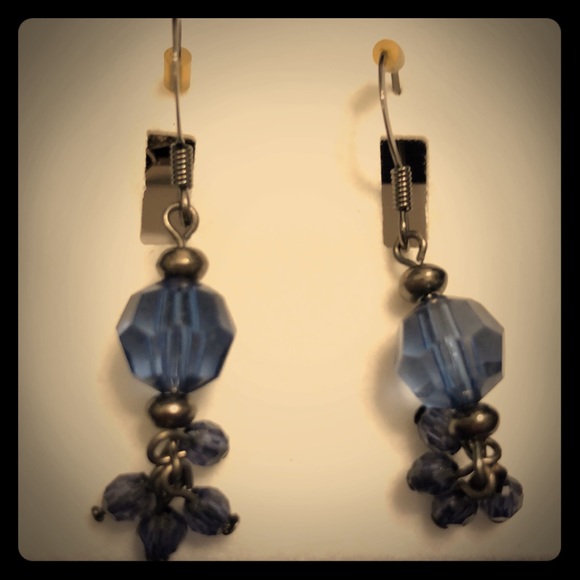 Blue glass bead drop earrings silver - Picture 1 of 2